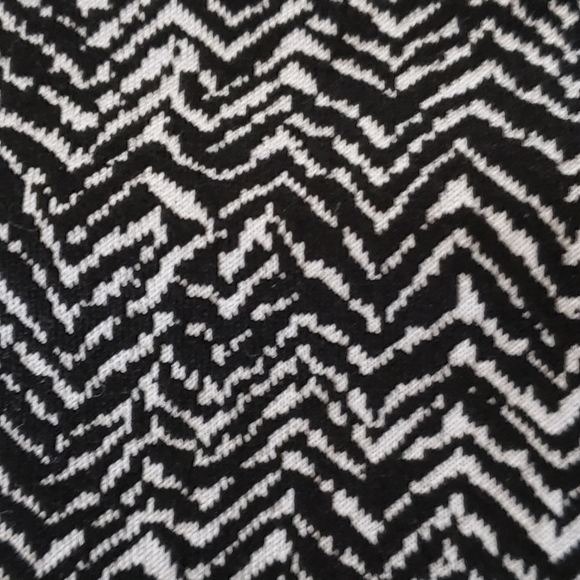 Bylyse - skirt - Picture 4 of 7